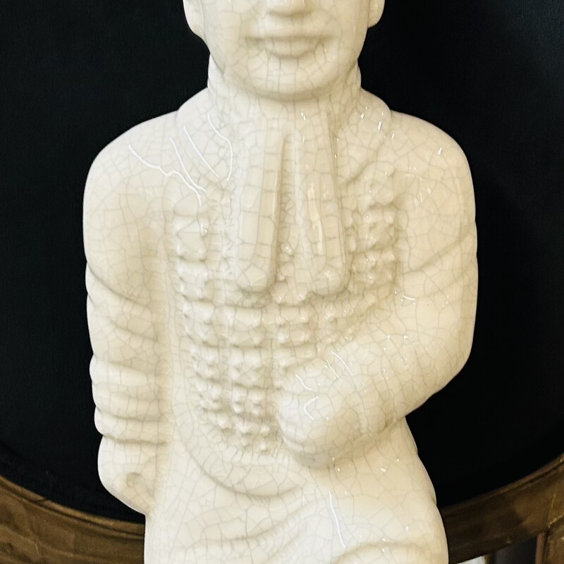 Ceramic Kneeling Warrior,
 White
Size: 5 x17 H