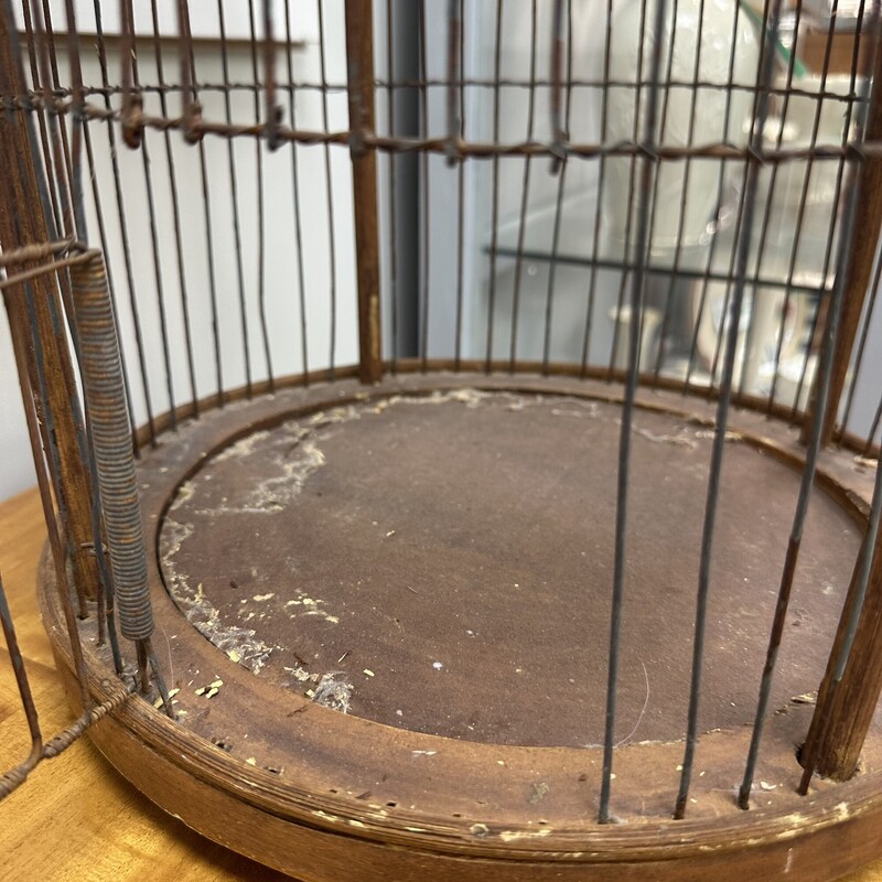 Vintage Bird Cage, Brown<br />
Size: 25in H