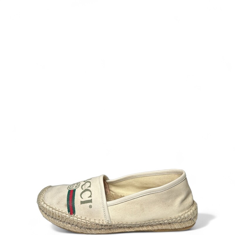 Gucci GG Espadrilles
Cream
 Size: 36
Some minor marks and discoloration