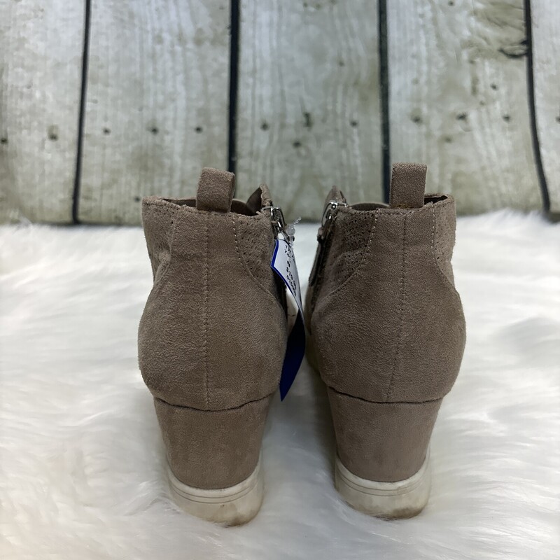 Mia, Taupe, Size: 9