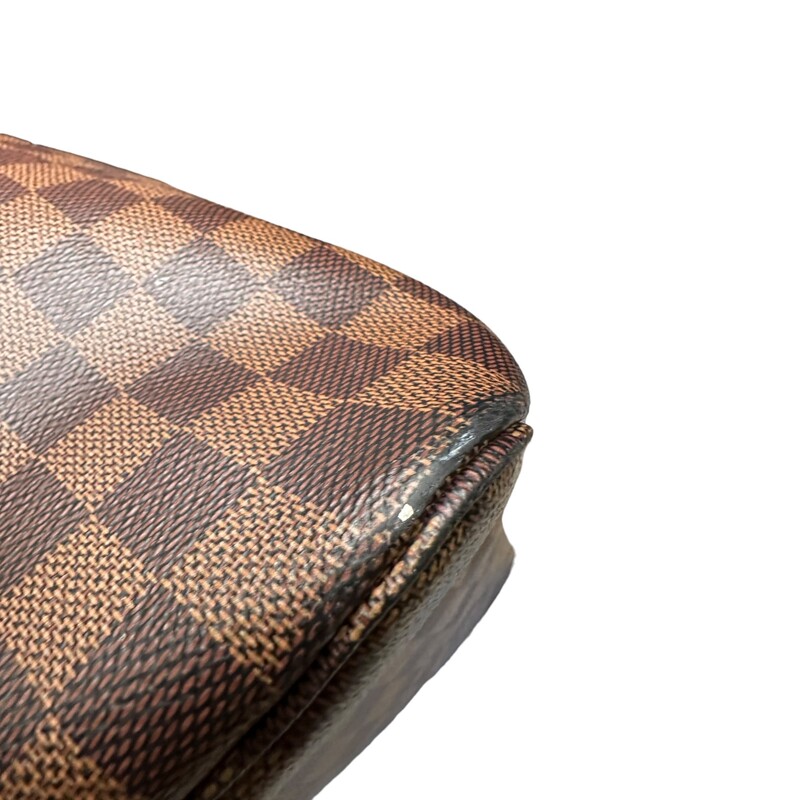 Louis Vuitton Neverfull GM Damier Ebene

Dimensions:
15.4 x 12.6 x 7.5 inches
(length x Height x Width)

Date Code:
Chipped Entrupy will be provided