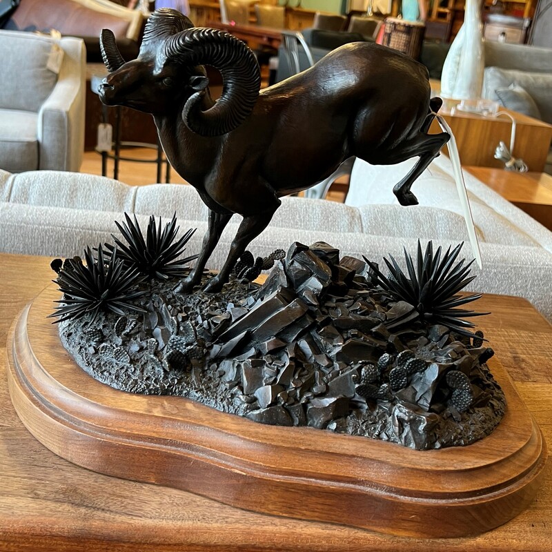 George Balcair Sheep
Bronze, Sculpture
12in(H)