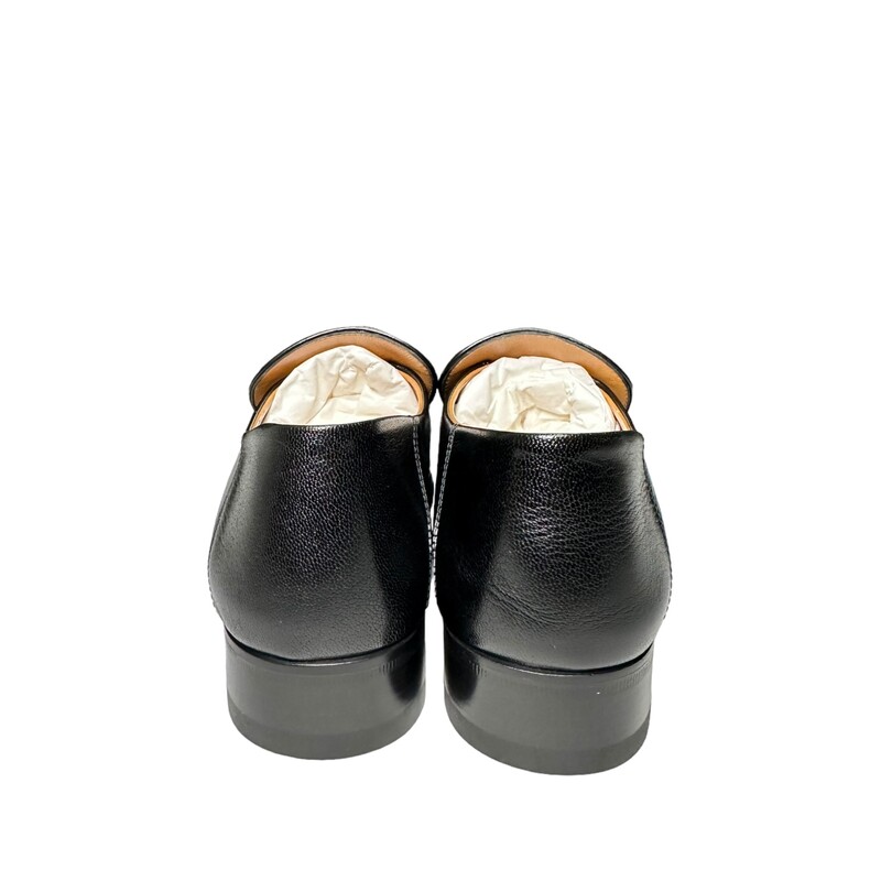 Gucci Loafer<br />
Black<br />
 Size: 39<br />
Code: 571050