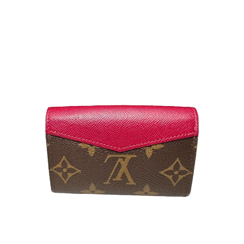 Loui Vuitton Zoe Wallet<br />
3.7 x 3 x 1.2 inches<br />
(length x Height x Width)<br />
Monogram coated canvas and cowhide leather in pale-pink Rose Ballerine<br />
Grained cowhide-leather lining<br />
Gold-color hardware<br />
4 card slots<br />
1 flat back pocket<br />
1 zipped coin pocket<br />
Code:SP1137<br />
Press-stud closure