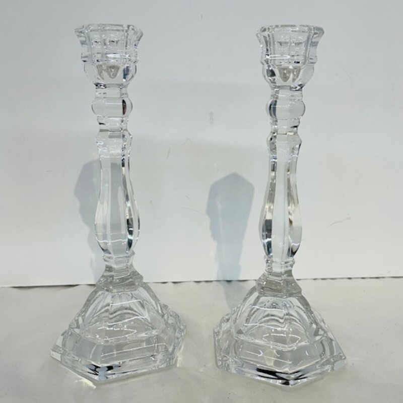 S2 Tiffany Hampton Candlesticks
Clear
Size: 3.5x9H