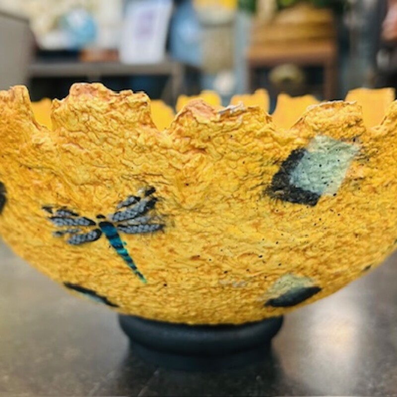 Artisan Paper Mache Dragonfly Bowl
Yellow Green Blue
Size: 8x4H