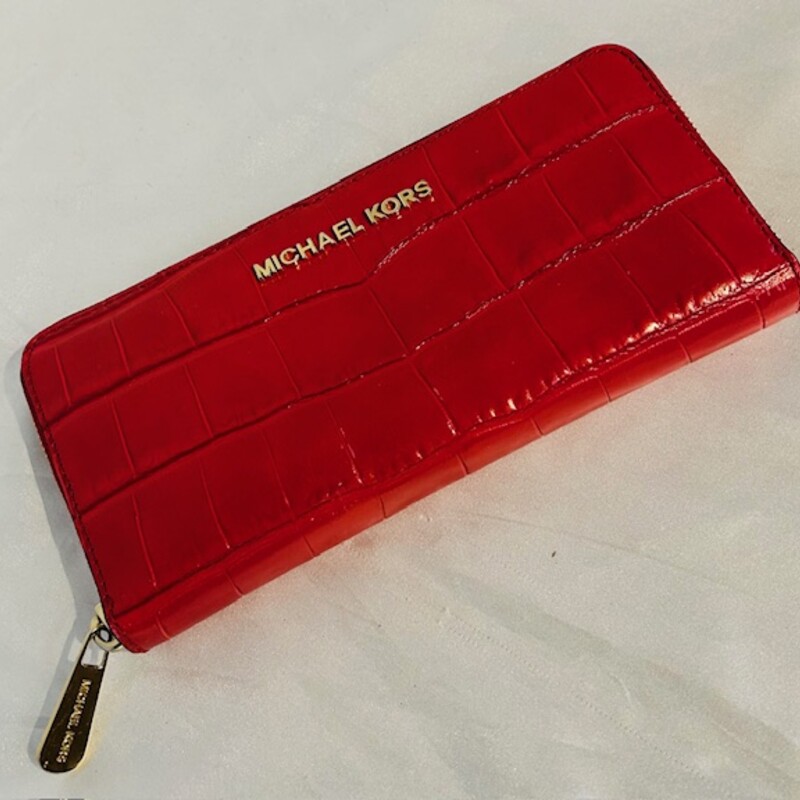 Micahel Kors Snakeskin Wallet
Red Gold Size: 8 x 4H