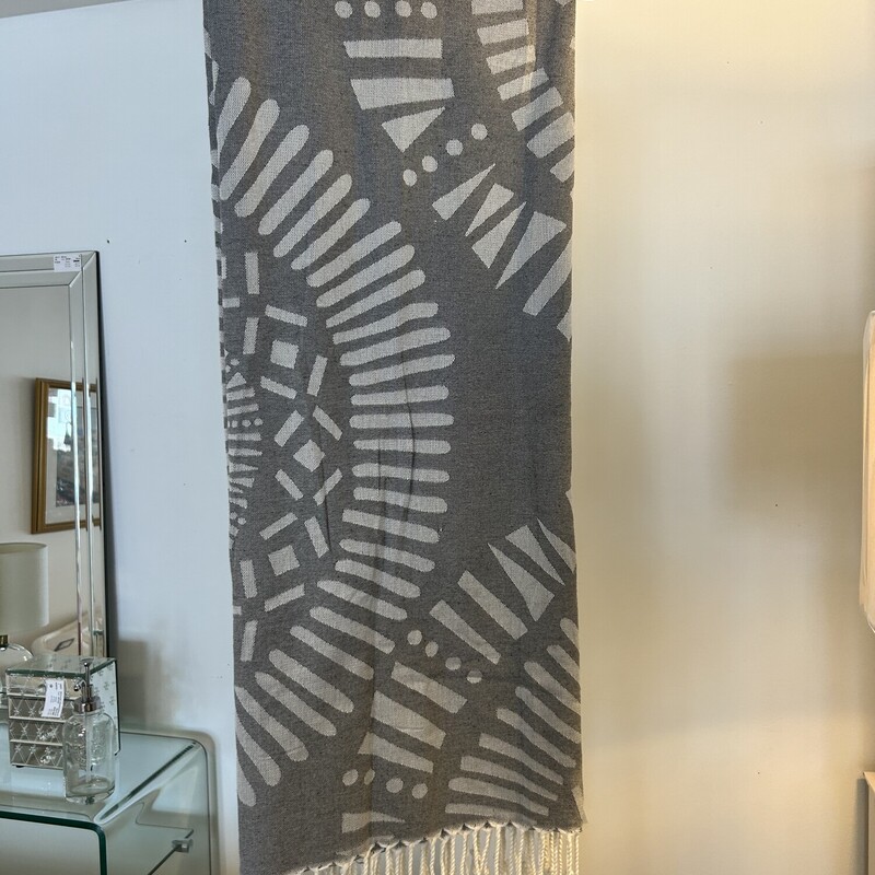 Turkish Throw With Fringe  Geometric Motif
Grey