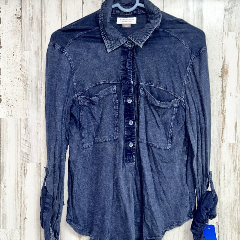 L Navy Pocket Button Up