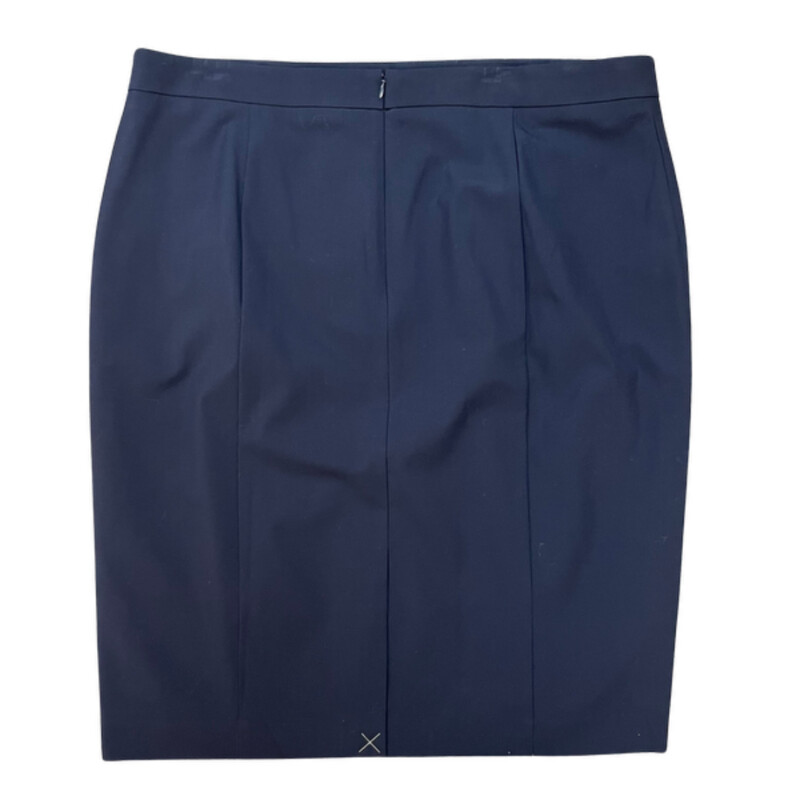 NEW Ann Taylor Skirt<br />
Navy<br />
Size: 18<br />
Retails for $89.00