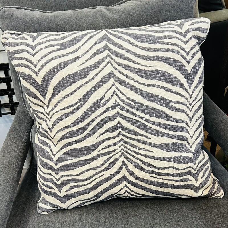 Zebra Print Custom Down Pillow
Blue White
Size: 20x20H