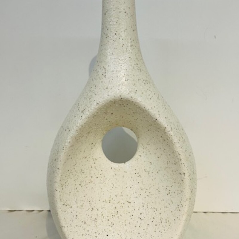 Speckle Open Bottle Neck Vase
White Tan Size: 7 x 15.5H