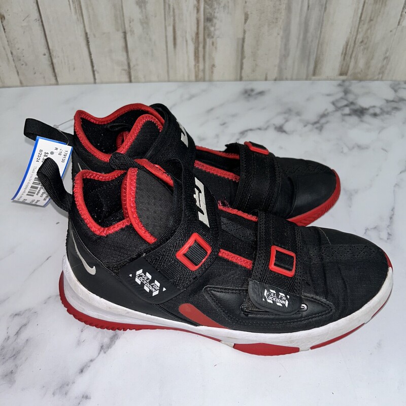 Y6 Black/Red Sneaker, Black, Size: Shoes Y6