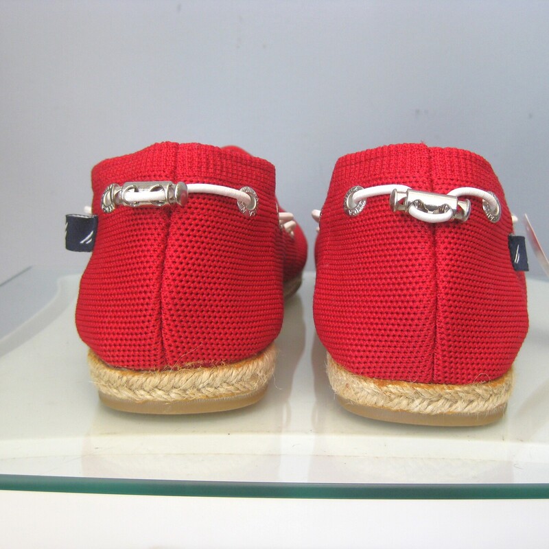 brand new without box<br />
Nautica Rudder slip on espadrilles.<br />
These have a little toggle and drawstring so you can snug them up to a perfect fit.<br />
bright red<br />
rope soles<br />
size 10<br />
thanks for looking!<br />
#69967