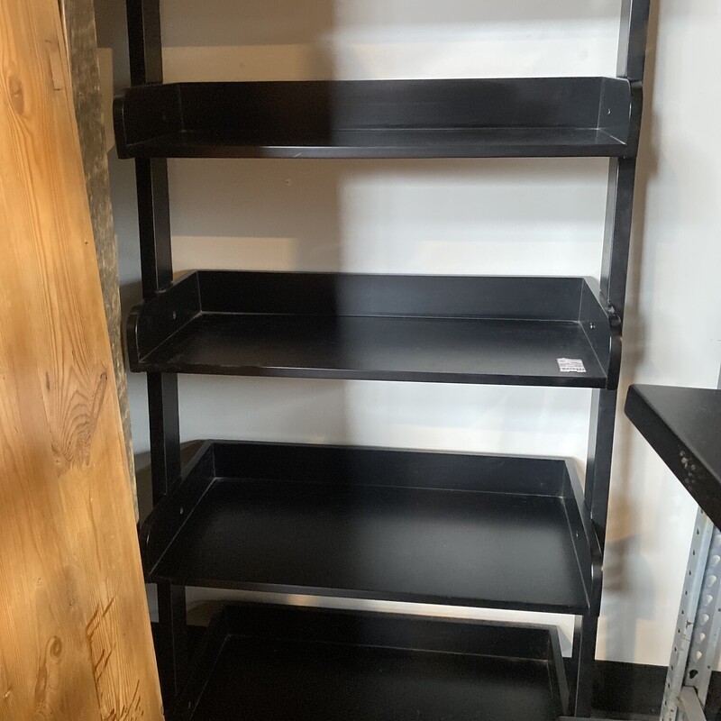 Black Wood Ladder Shelf

Size: 34Wx76Hx19D