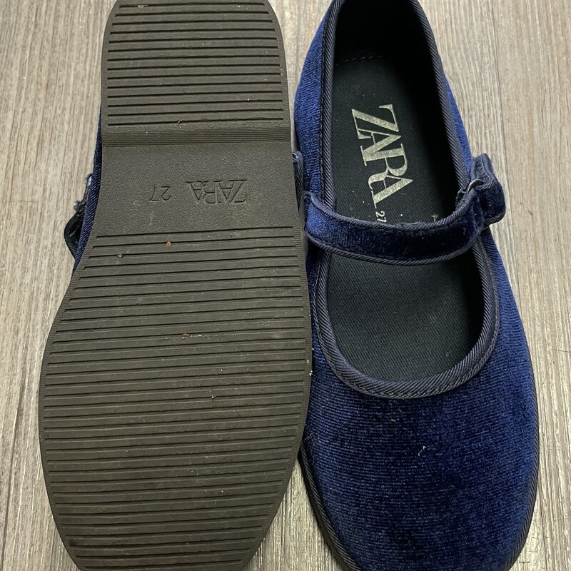 Zara Velvet Shoes, Navy, Size: 10T