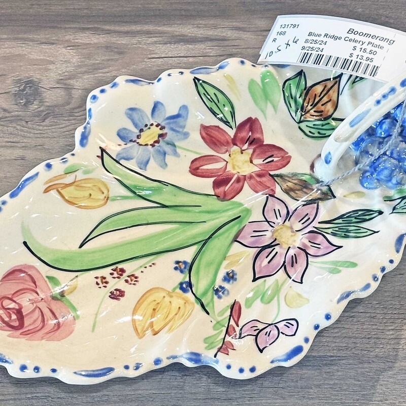 Blue Ridge Celery Plate
10.5 In x 6 In.