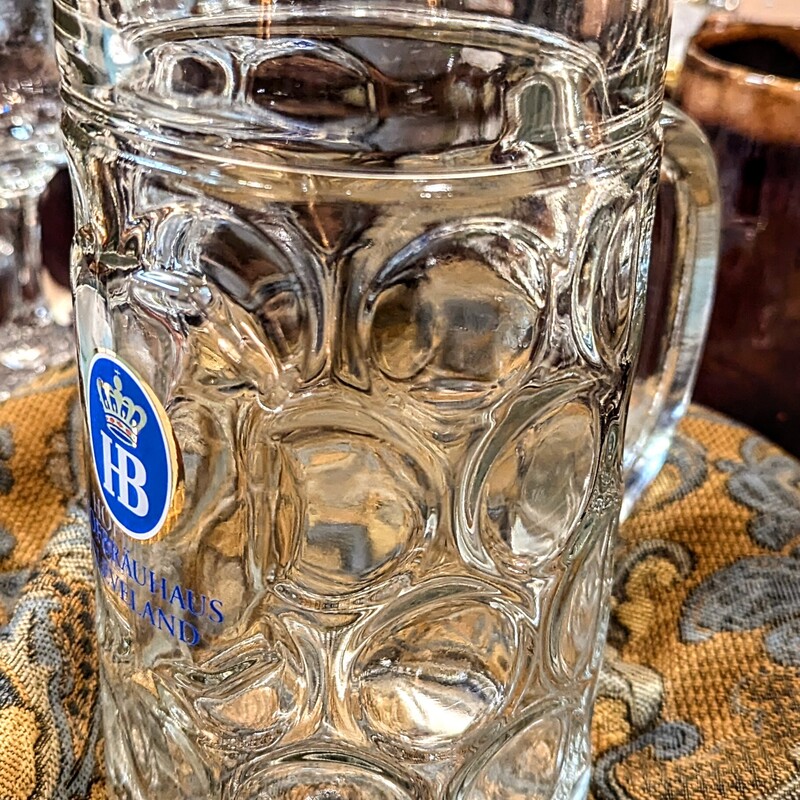 HofbrauhausCleveland Glass Stein
Clear Blue
Size: 6 x 4 x 8H