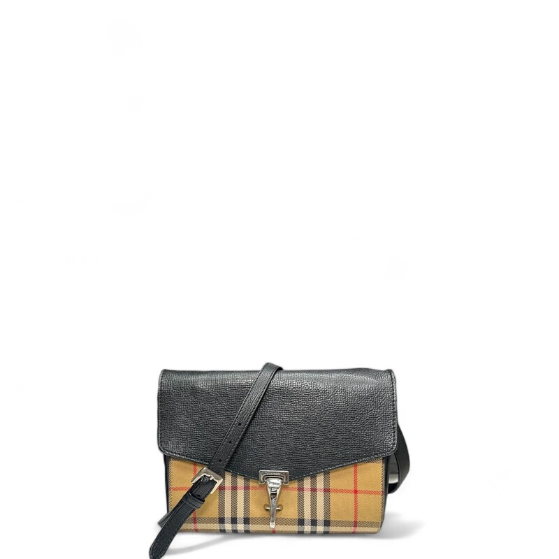 Burberry Macken Crossbody Vintage Check Black Leather

Style Code: 4080075

Dimensions:
9W x 7H x 2.5D
20-23 handle drop
21-24 strap drop