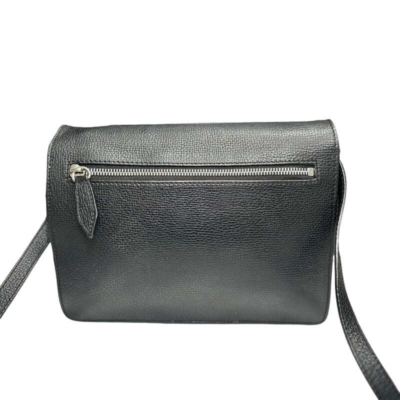 Burberry Macken Crossbody Vintage Check Black Leather<br />
<br />
Style Code: 4080075<br />
<br />
Dimensions:<br />
9W x 7H x 2.5D<br />
20-23 handle drop<br />
21-24 strap drop