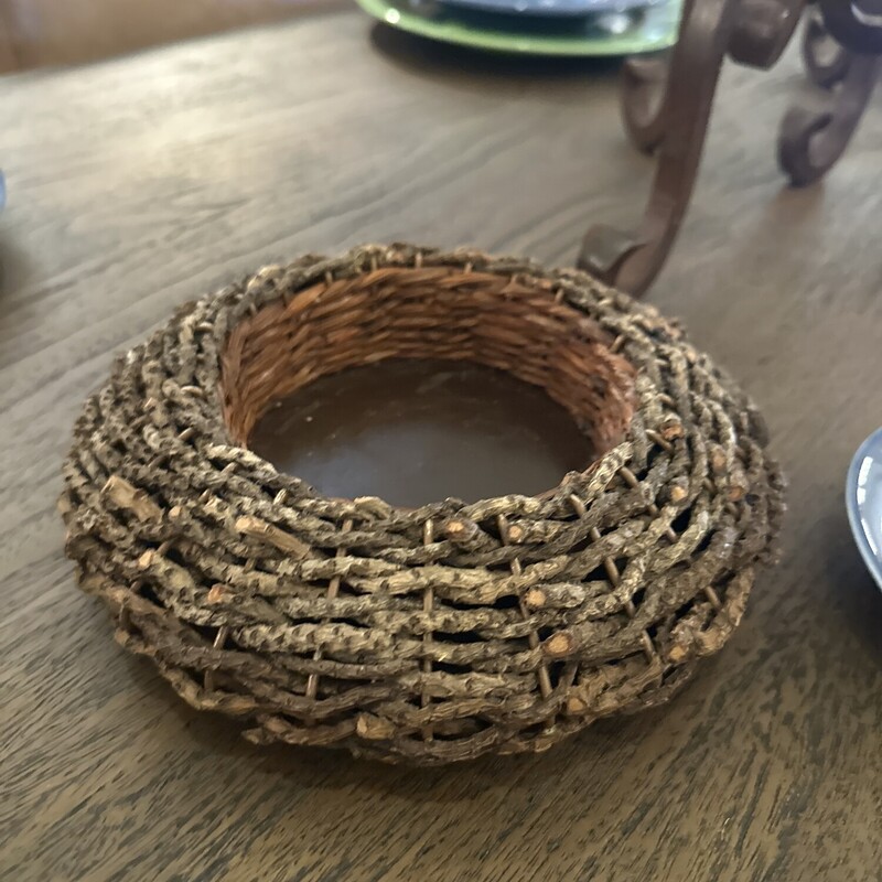 Woven Candle Holder

Size: 8R