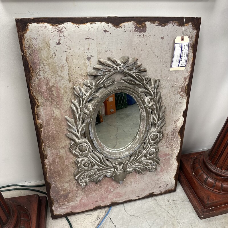 Creative Coop Shabby Chic Mirror, Wood
Size: 24x32