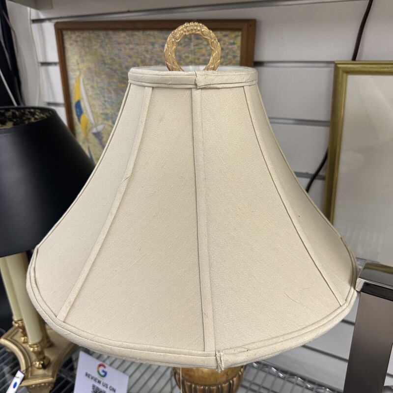 Ornate Table Lamp +Shade, Goldtone<br />
Size: 27H