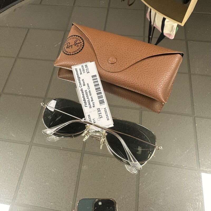 Ray Ban Sunglasses, Black. Includes Brown Case.