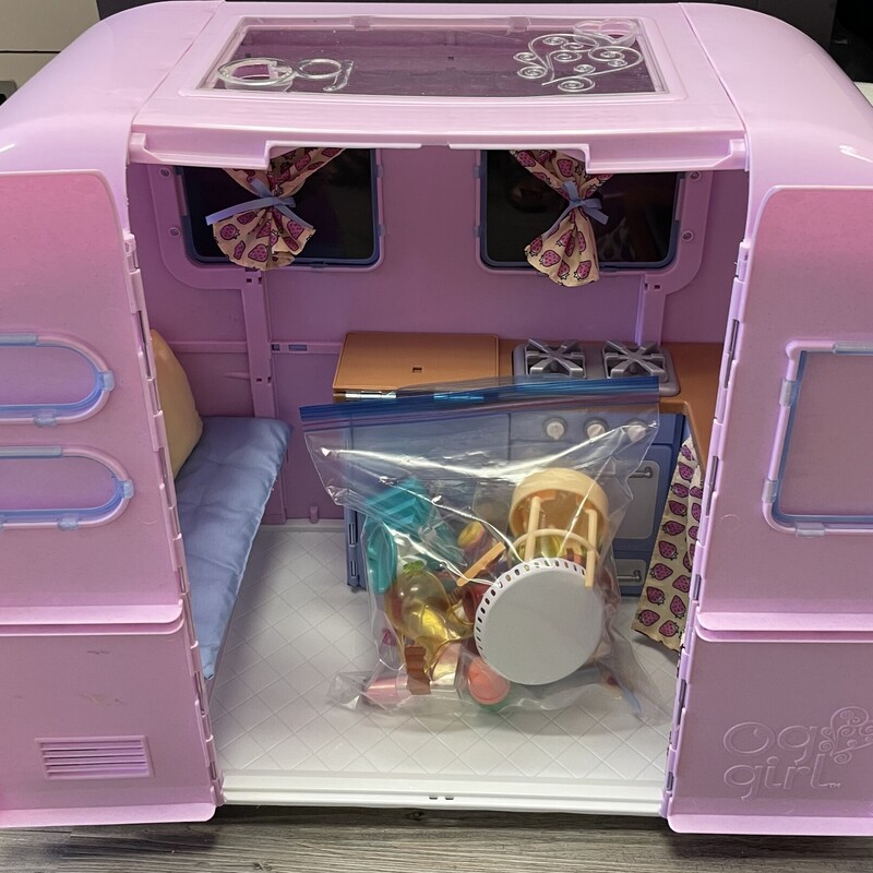 OG Doll Camper, Pink, Size: Pre-owned