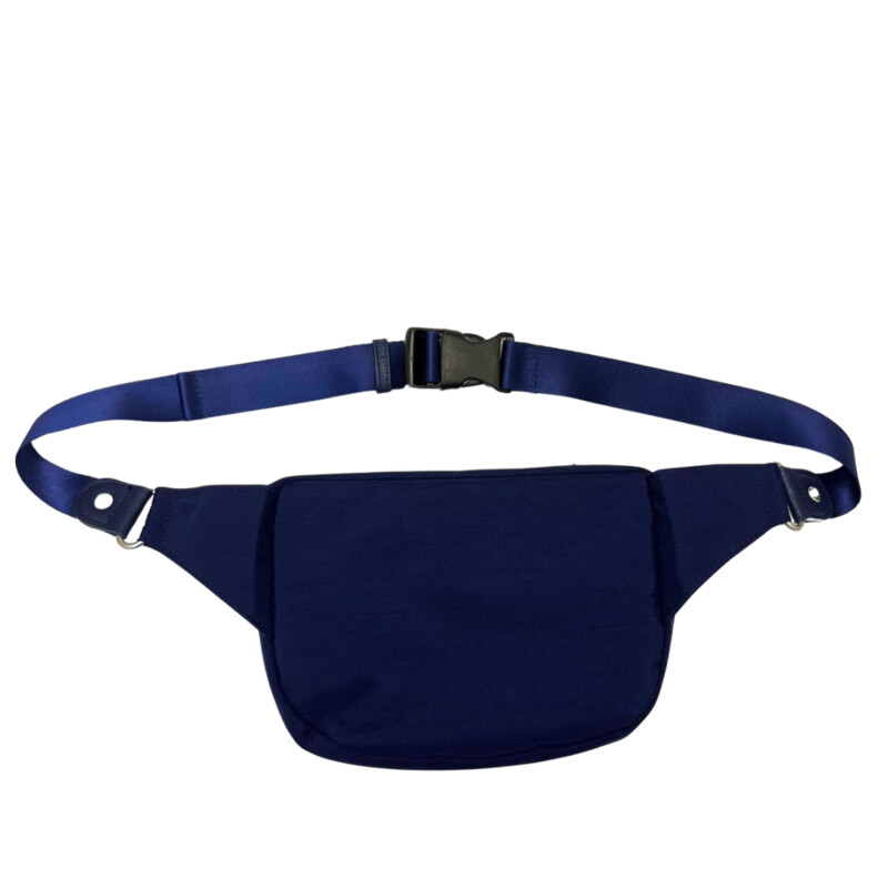 Baggallini Belt Bag<br />
RFID Protected<br />
Inside Card Slots<br />
Front Zip Pocket<br />
Color:  Royal