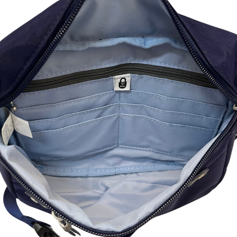 Baggallini Belt Bag<br />
RFID Protected<br />
Inside Card Slots<br />
Front Zip Pocket<br />
Color:  Royal