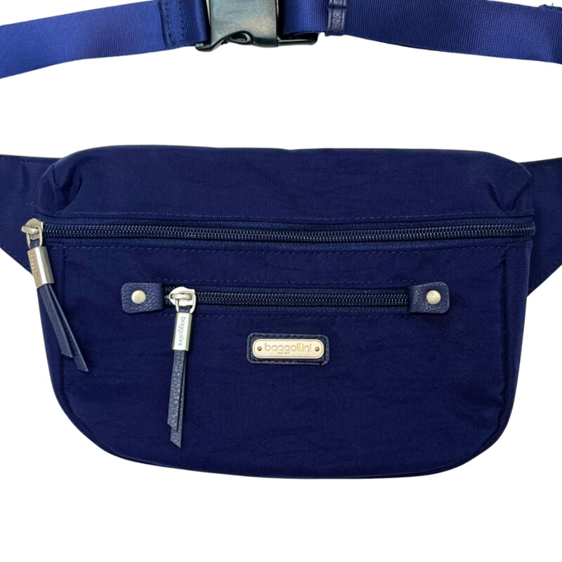 Baggallini Belt Bag<br />
RFID Protected<br />
Inside Card Slots<br />
Front Zip Pocket<br />
Color:  Royal