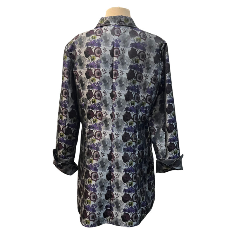 Abbie Mags Abstract Pattern Jacket<br />
Cuff Detail on Sleeves<br />
Gorgeous Sheen On The Jacket<br />
Purple, Gray, Green and Wine<br />
Size: Medium