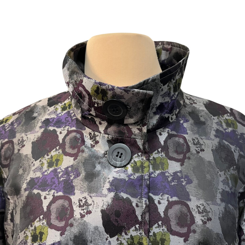 Abbie Mags Abstract Pattern Jacket<br />
Cuff Detail on Sleeves<br />
Gorgeous Sheen On The Jacket<br />
Purple, Gray, Green and Wine<br />
Size: Medium