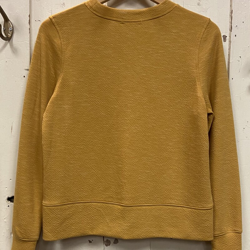 Yellow Crew Sweatshirt<br />
Yellow<br />
Size: Small