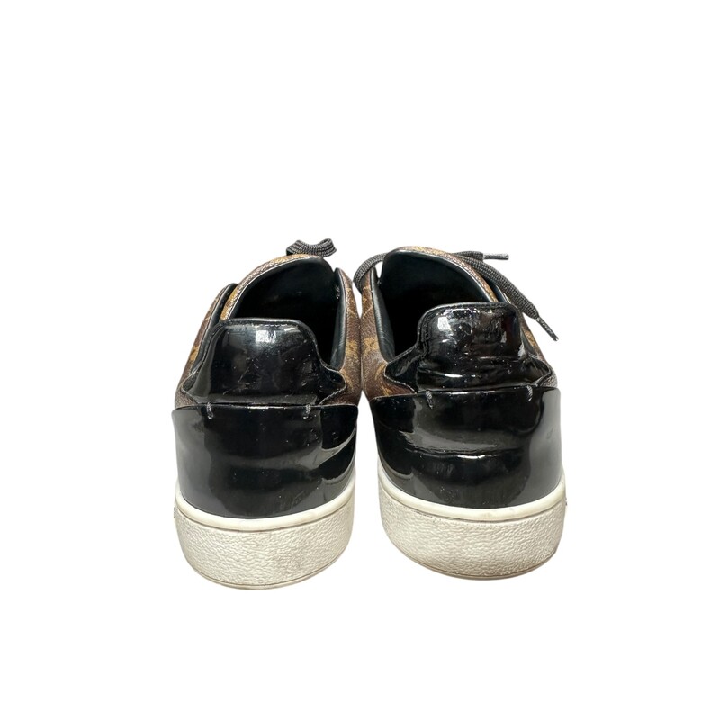 Louis Vuitton Front Row, Monogram, Size: 37<br />
<br />
Date Code: MS 0136