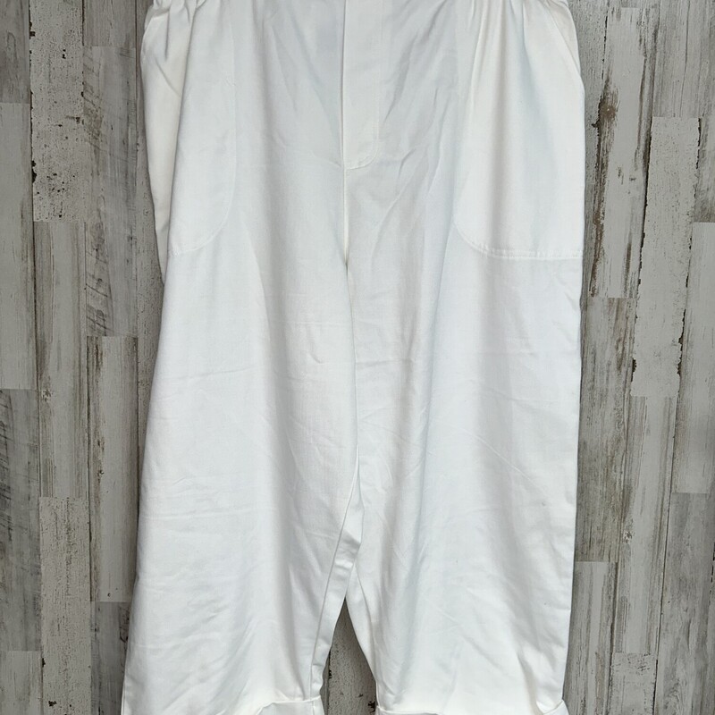 NEW 18W White Capris