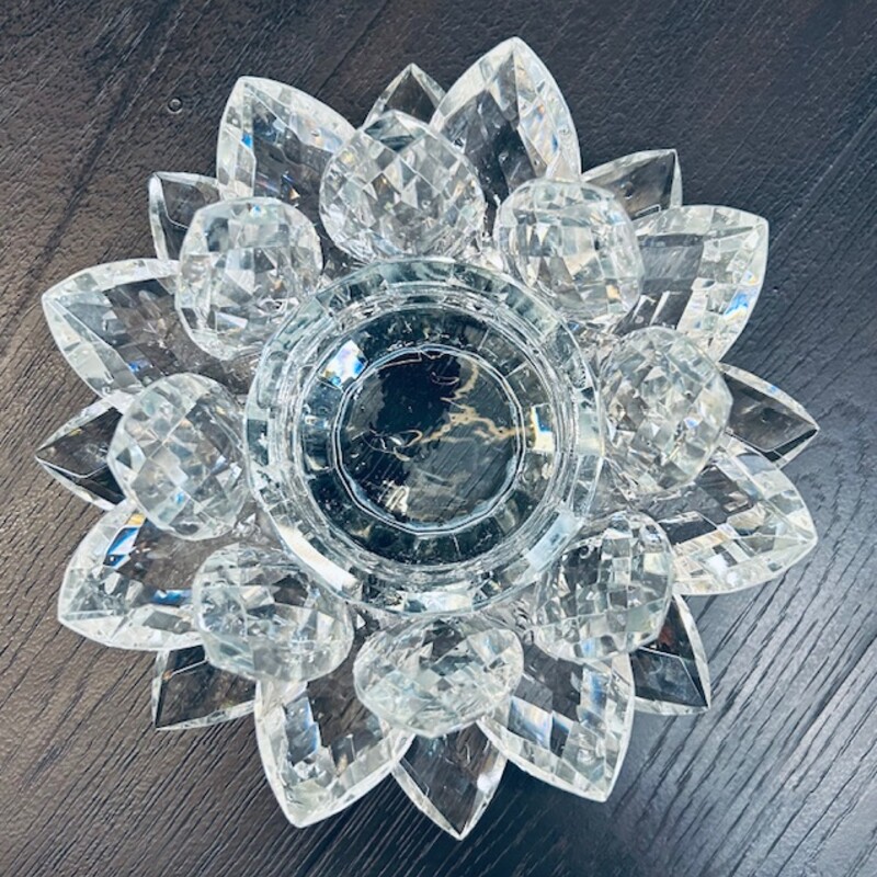 ZGallerie Crystal Flower Candleholder
Clear
Size: 8.5 x 4.5H