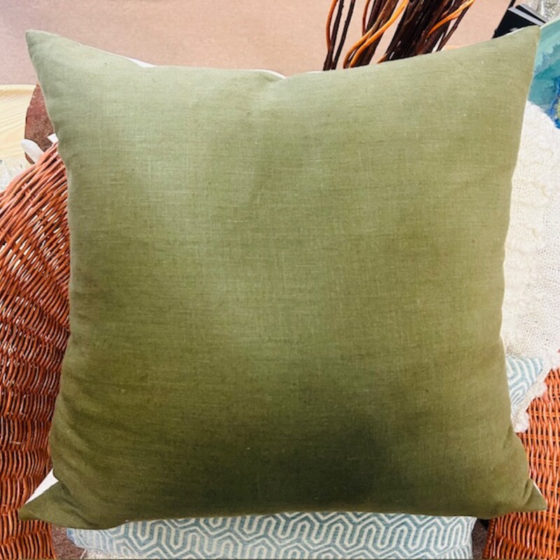 Plain Down Square Pillow
Green White
Size: 18x18