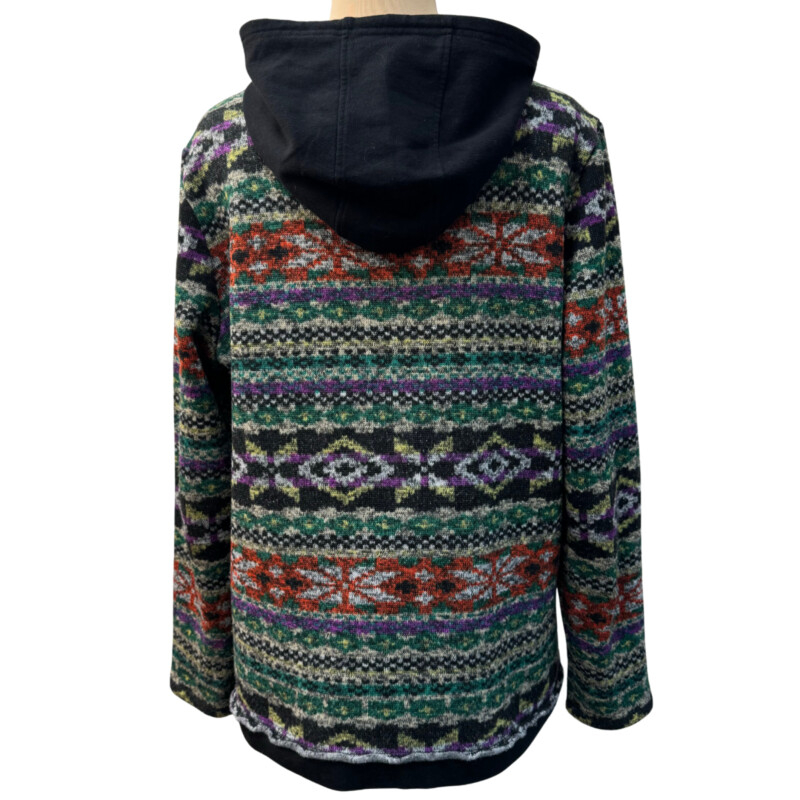 FDJ Hooded Light Jacket<br />
Knit Fleece<br />
With Pockets<br />
Black, Gray, Purple, Orange, Green, Yellow, and White<br />
Size: XLarge