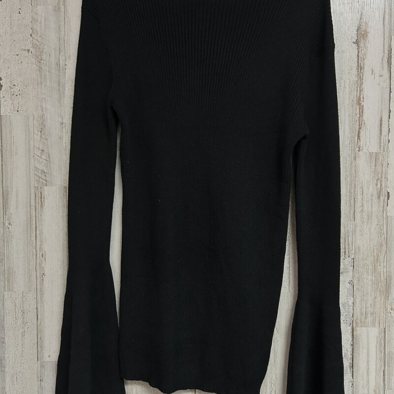 M/L Black Ribbed Sweater