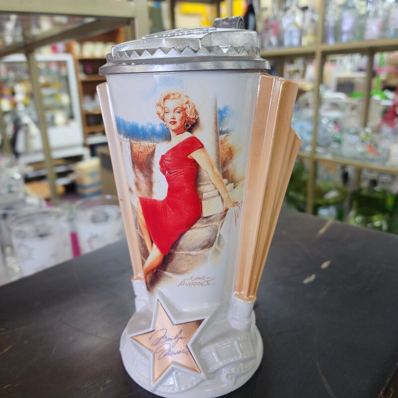 Marilyn Monroe Stein, Niagara, Size: Lidded