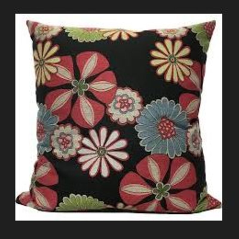 Aremetis Floral Euro Pillow
Black, Red, Blue
Size: 18x18