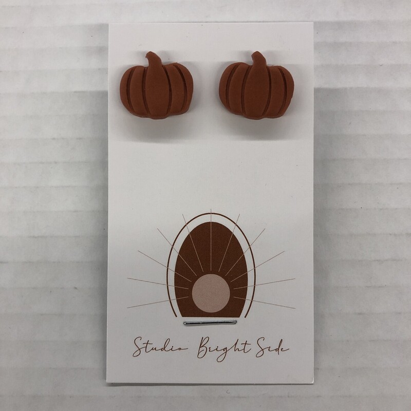 By Emma, Size: Stud, Item: Pumpkin