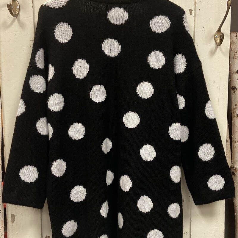 Blk/wt Dot Open Cardigan<br />
Blk/wht<br />
Size: XS/S R119