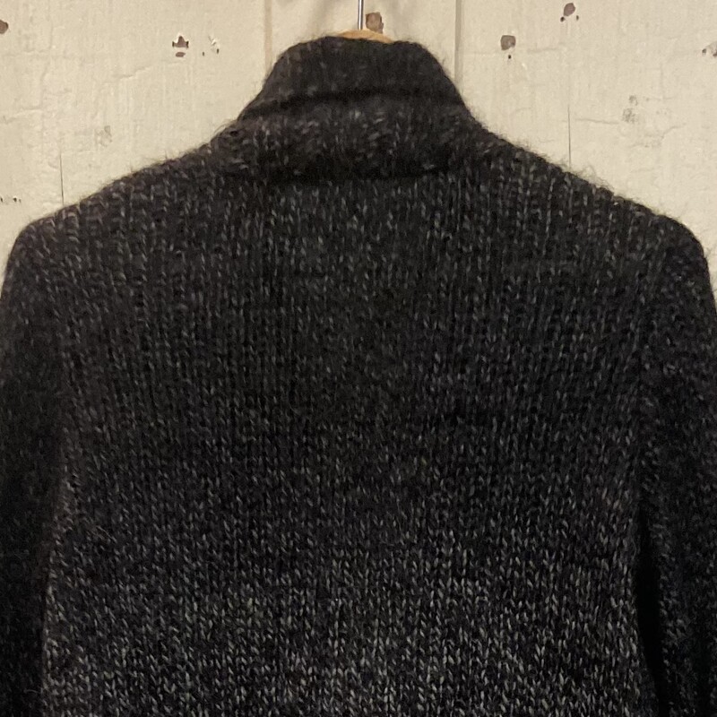 Bk/gr Wool Alpaca Cardi<br />
Blk/gr<br />
Size: S R $224