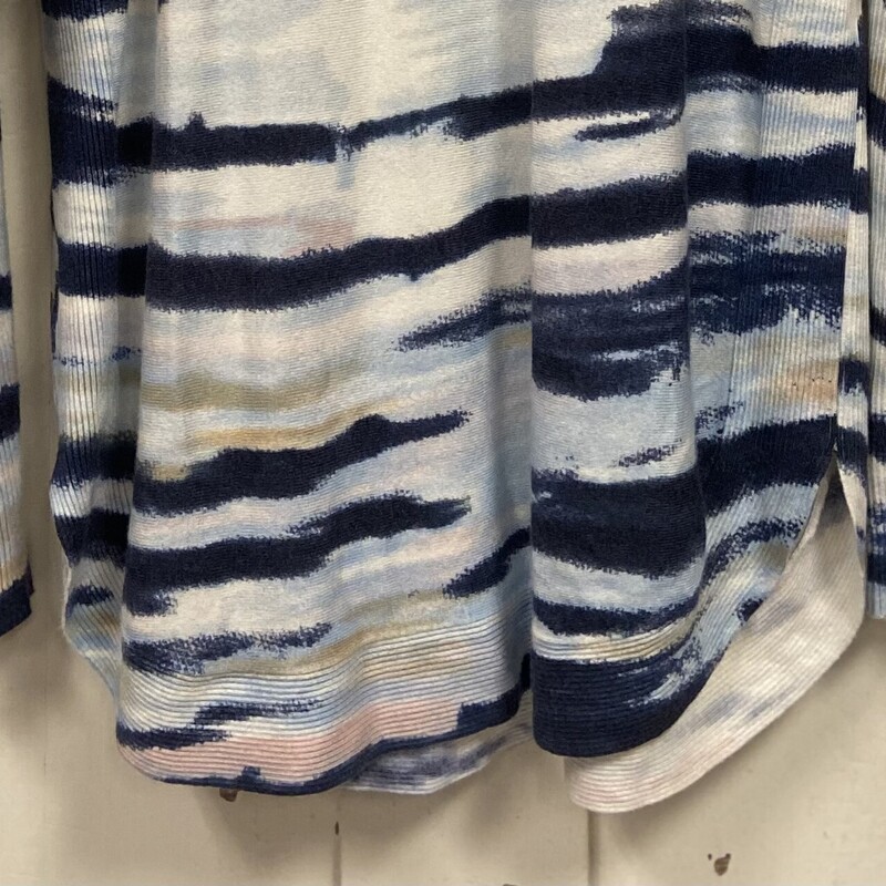 Blu/pk/w Pat Sweater<br />
Blu/P/w<br />
Size: Large