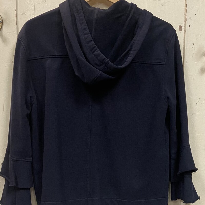 Nvy Bll Slve Zip Jacket<br />
Navy<br />
Size: S/M