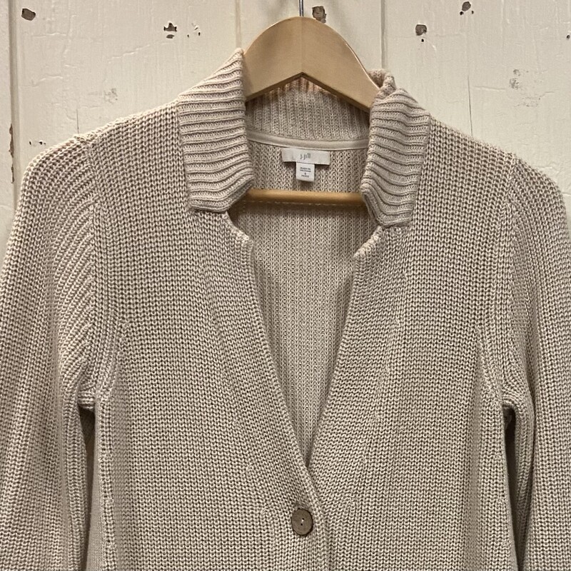 Sand Rib Bttn Cardigan<br />
Sand<br />
Size: Small