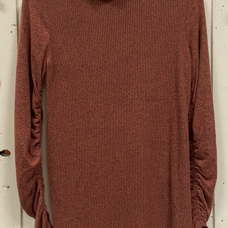 Org Hthr Cowl Pullover<br />
Org/blk<br />
Size: Small